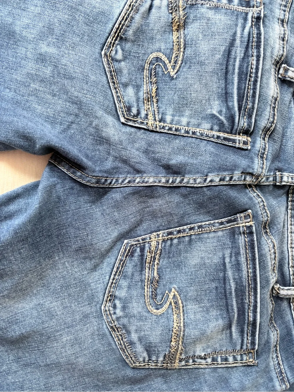 Silver Jeans Women's Skinny Jeans in Blue Wash